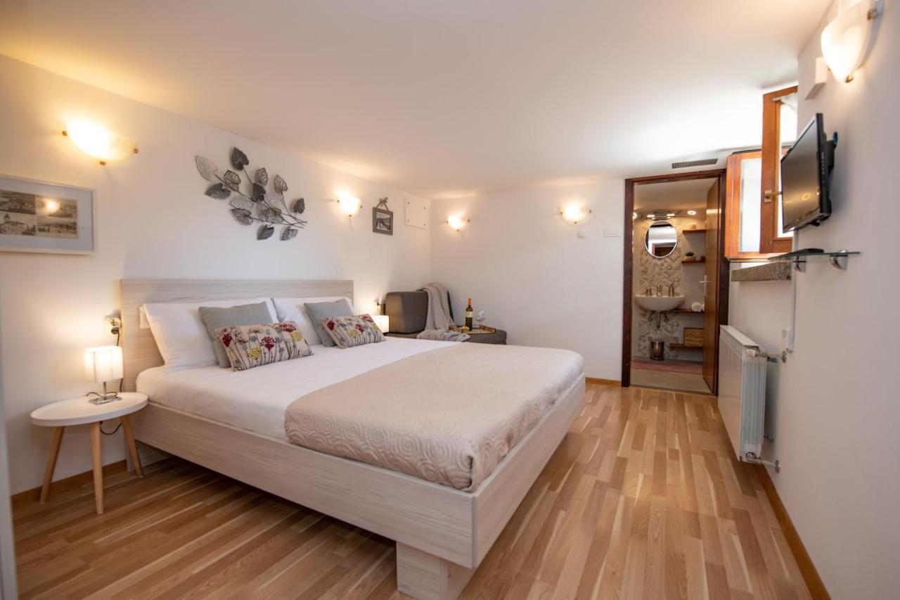 Apartment Amalia Volosko Опатия Екстериор снимка