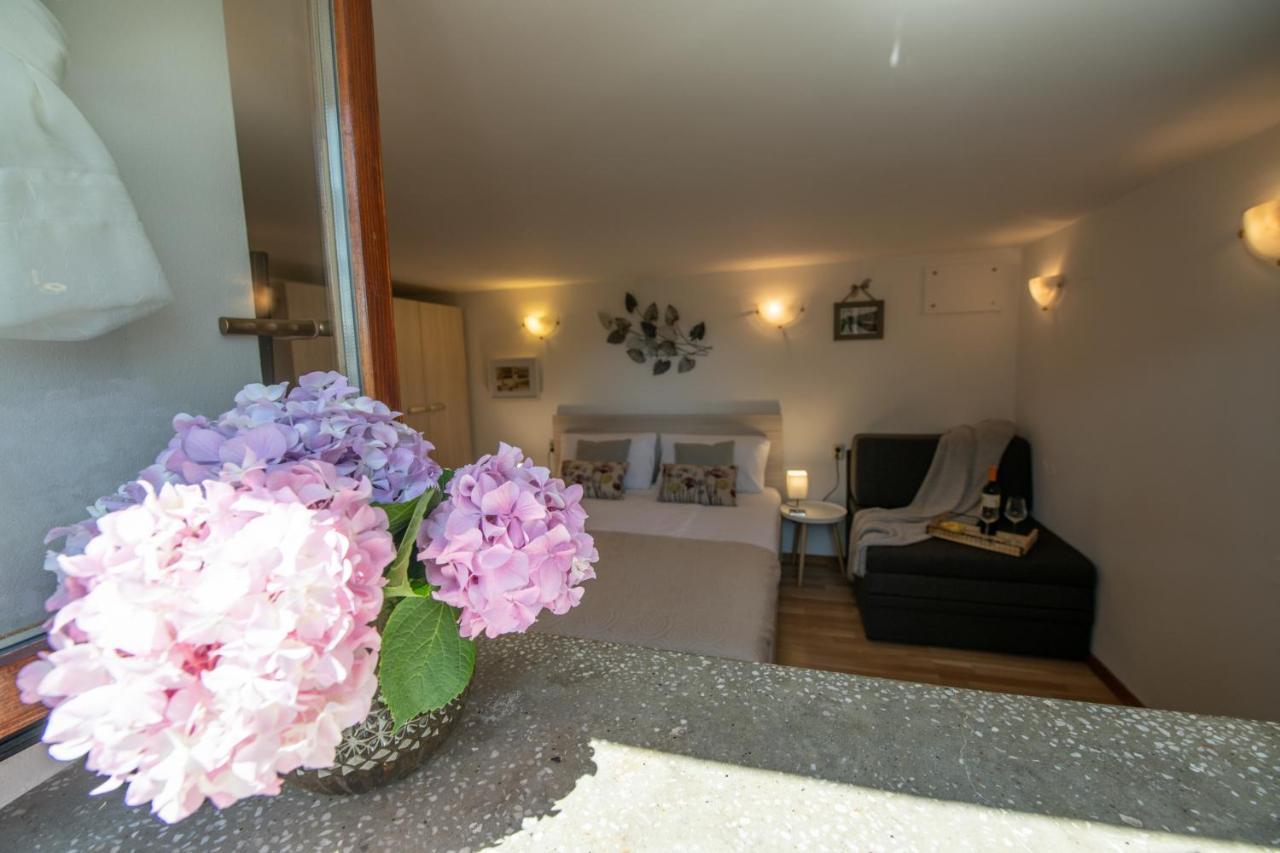 Apartment Amalia Volosko Опатия Екстериор снимка