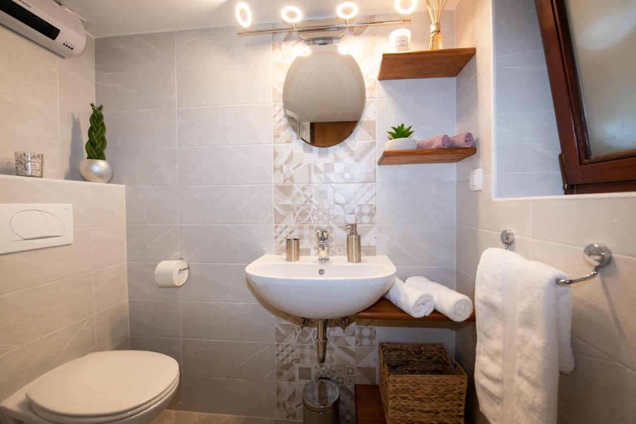 Apartment Amalia Volosko Опатия Екстериор снимка