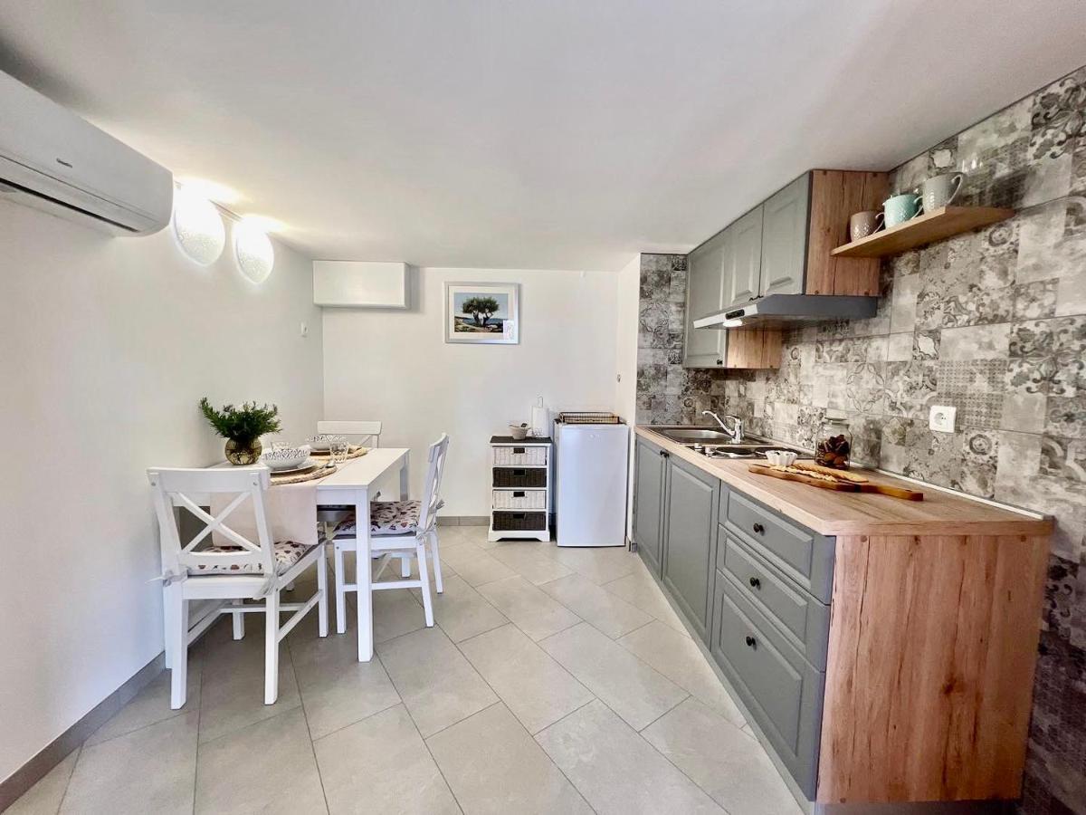 Apartment Amalia Volosko Опатия Екстериор снимка